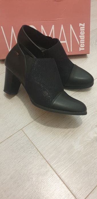 Дамски стилни обувки