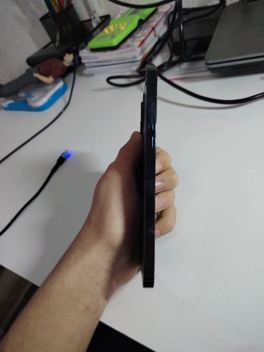 Iphone 12 pro max 100% baterie