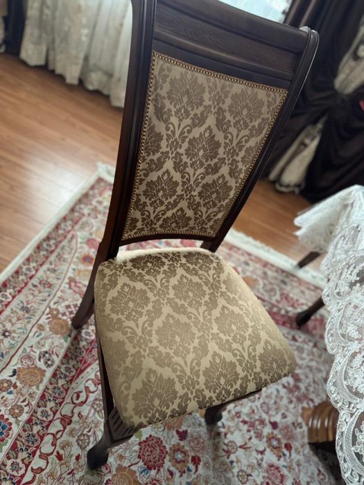 Мебел  чисто с красного дерева