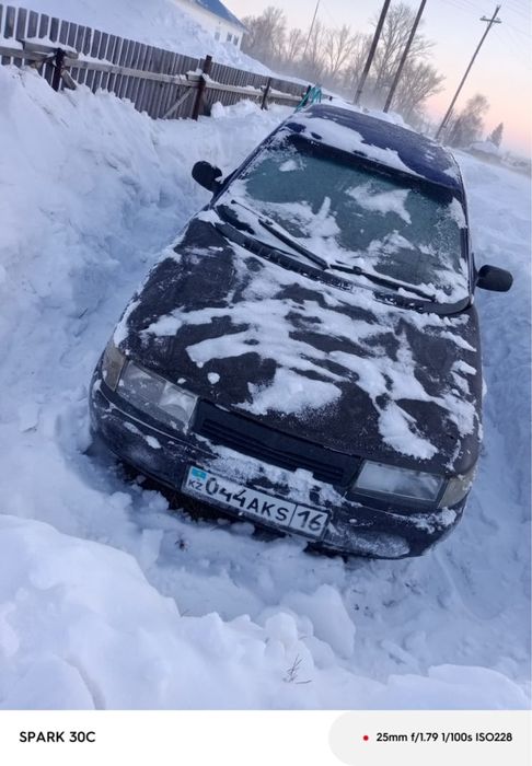 Продаю ваз 2110