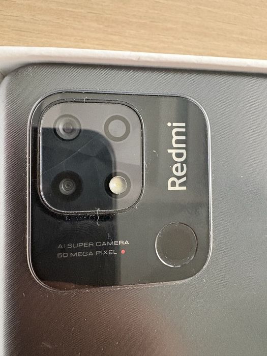 Xiaomi Redmi 10C 4 GB RAM 64 GB в отлично състояние