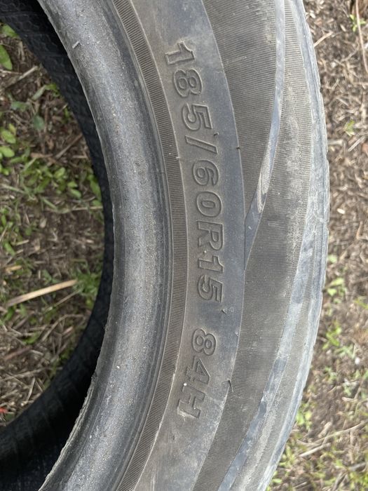 Продам резину 185/60 R15