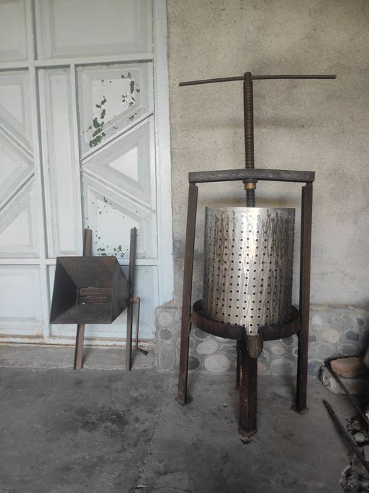 Пресс и дробилка