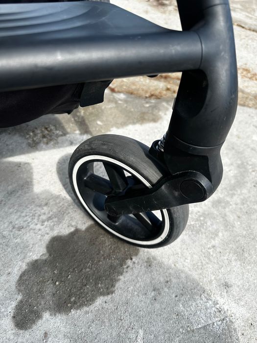 Бебешка количка Cybex Balios S Lux черно шаси