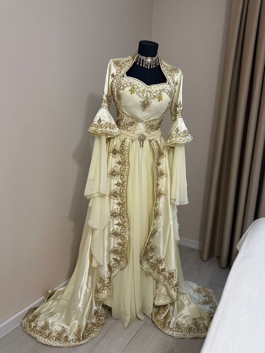 Турска носия Биндаллъ