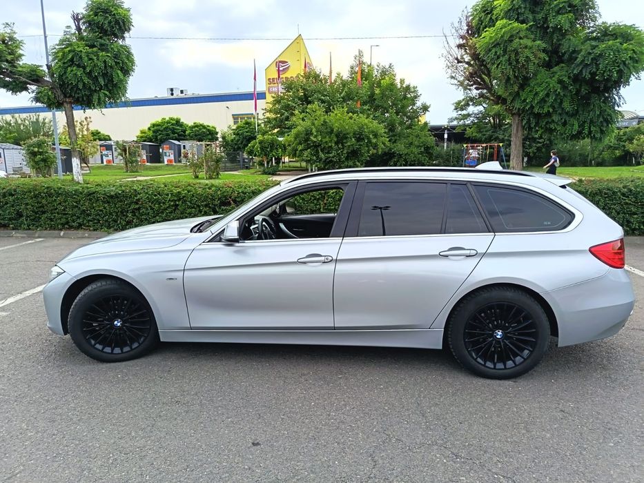 Vand BMW F31 318D 2015  impecabila