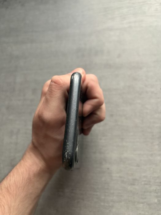 Iphone 11 64gb negru