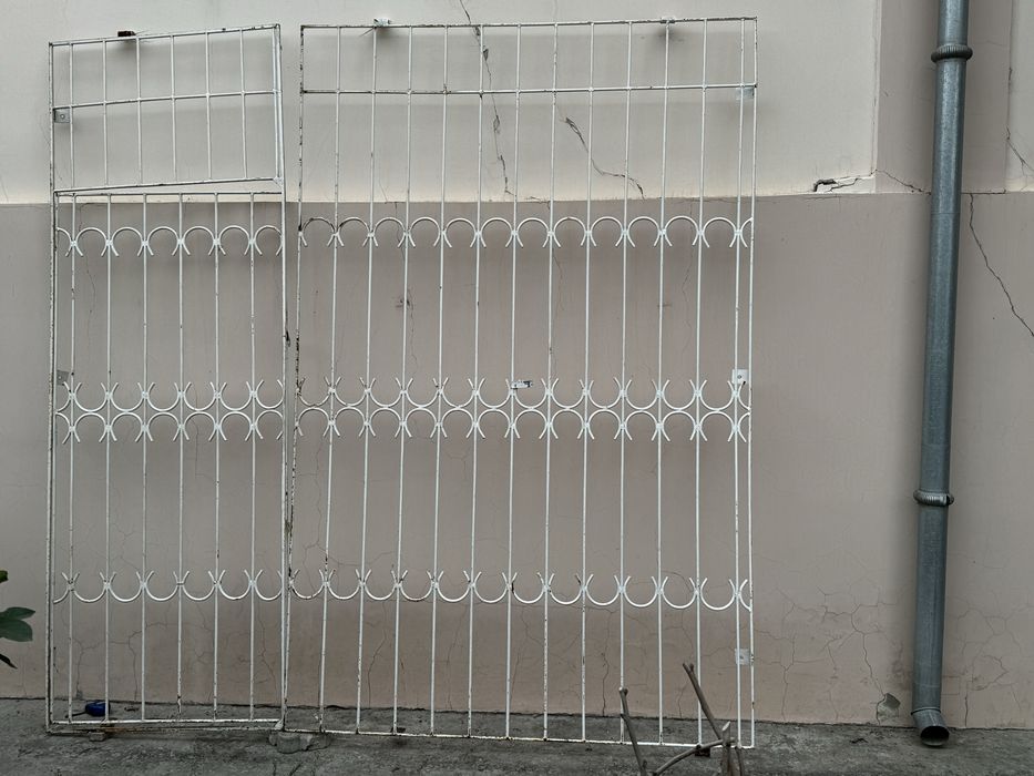 Продается железный Решётка