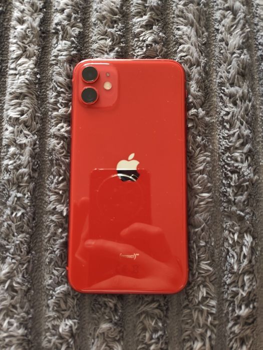 iPhone 11 64GB Red