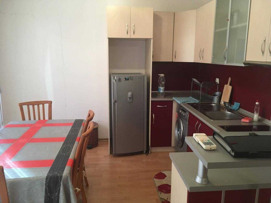 Дава се под наем Двустаен апартамент в Пловдив, Гагарин - 52 кв.м за 255 € - Снимка #1