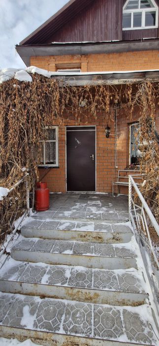 Продам коттедж в центре города