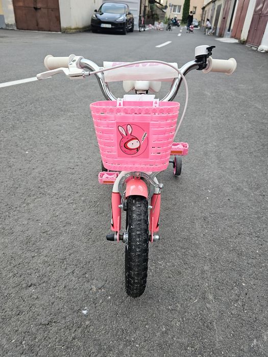 Bicicletă copii GIZMOO 12 inch cu roți ajutătoare – Stare ca Nouă!