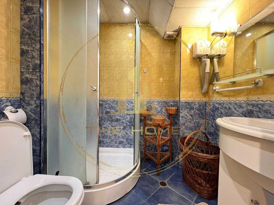 Дава се под наем Тристаен апартамент в Варна, Базар Левски - 120 кв.м за 800 € - Снимка #11