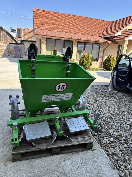 Plantator Cartofi Bomet