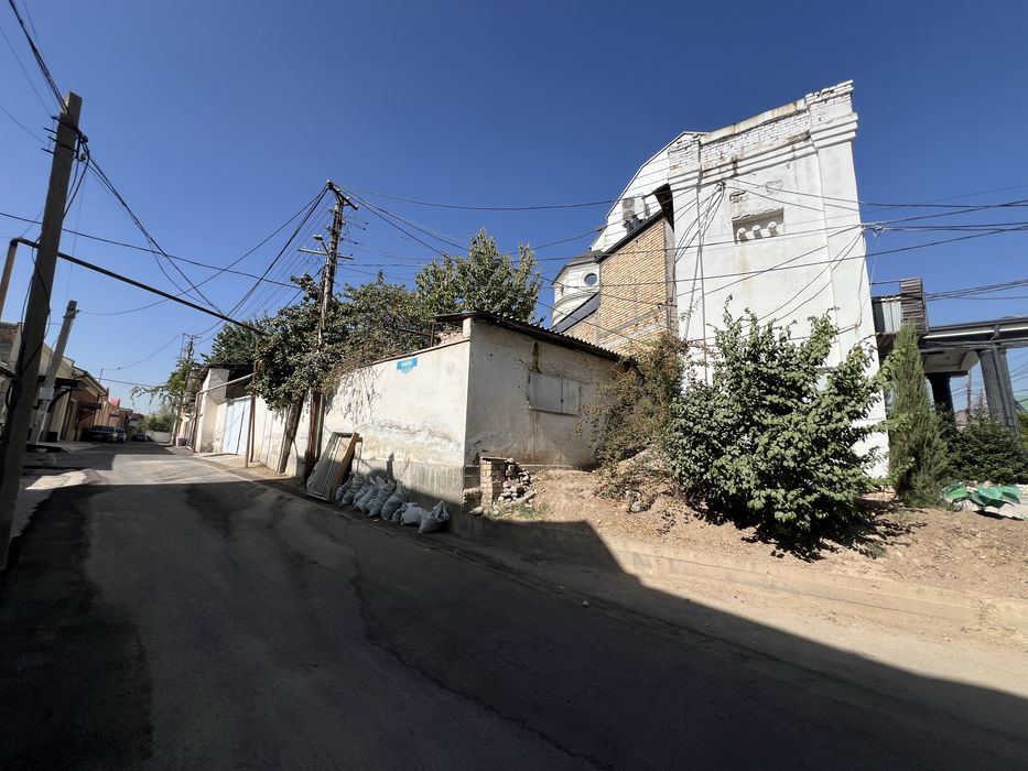 Участок 5.2 соток центр луначарского цена 260000 у.е