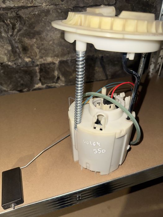 Бензинова помпа за Mercedes ML 350 W164