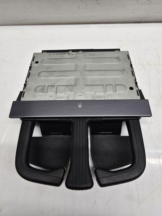 Стойка чаши за VW Golf 4 / Голф 4