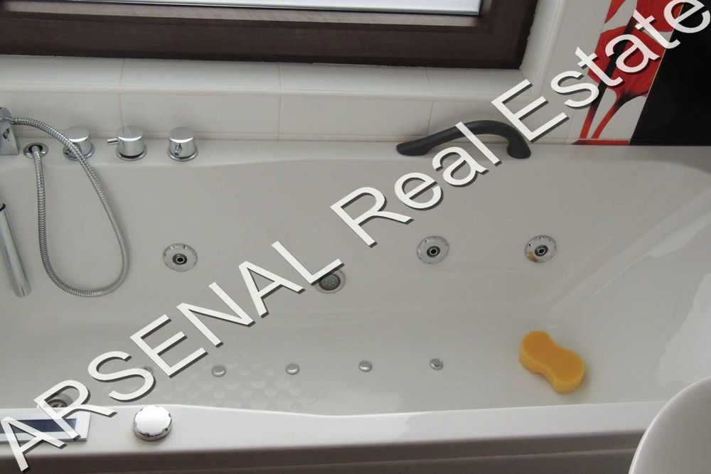 Дава се под наем Тристаен апартамент в София, Студентски град - 125 кв.м за 790 € - Снимка #6