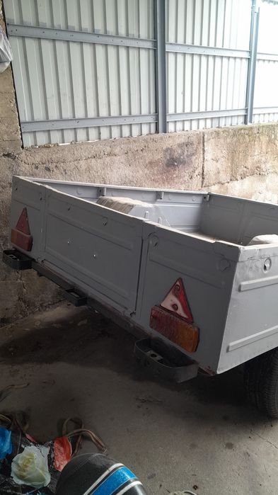 Продаю прицеп легковой