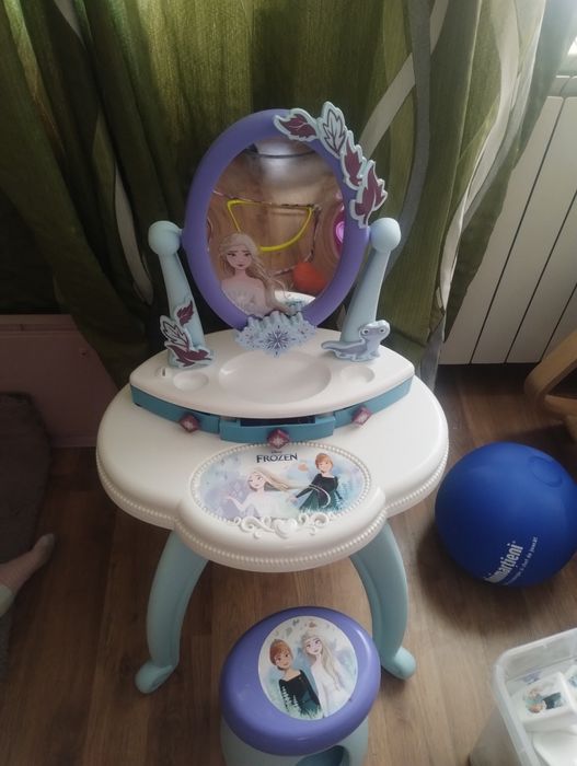 Masuta cu scaun frozen