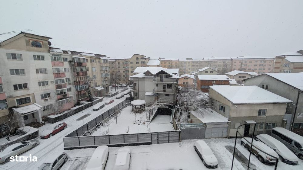 Apartament 3 camere, 64 mp, Zona RAGC