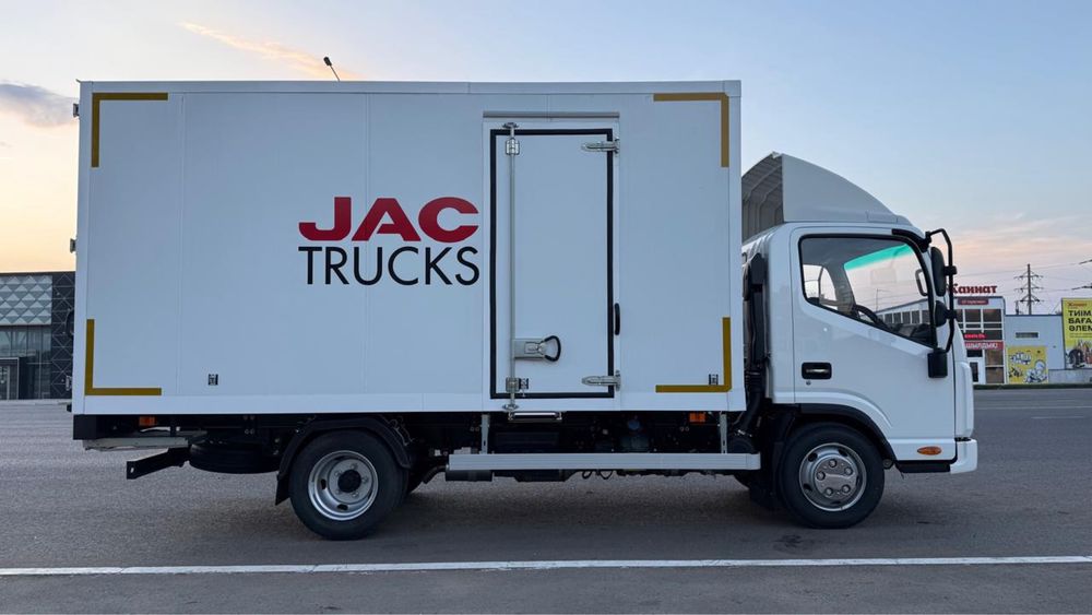 Продам грузовой автомобиль jac n 56