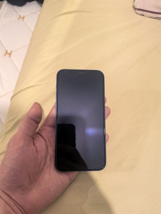 Продам IPhone 12, 128 Гб