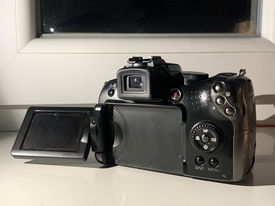 Фотоаппарат Canon SX20 IS