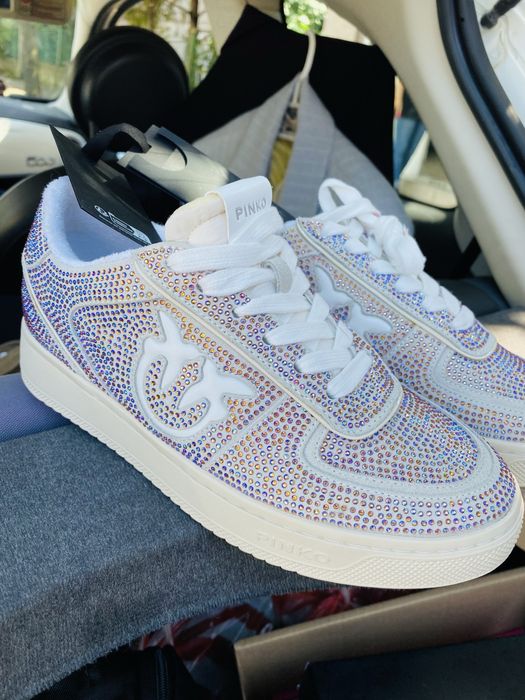 Уникални маратонки Pinko