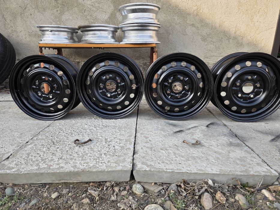 Авто диск R-14.тез арада сатылады.