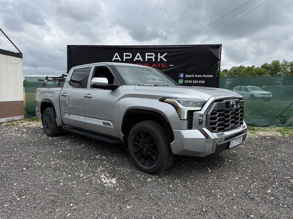 TOYOTA Tundra