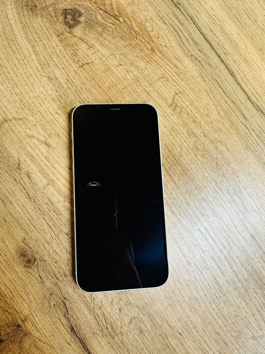 Продам iphone 12 128gb