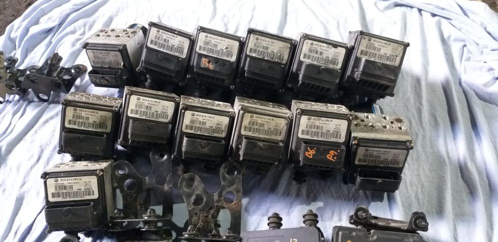 Pompa ,modul abs ,vw passat b6,b7,cc,golf 5,jetta caddy,octavia 2