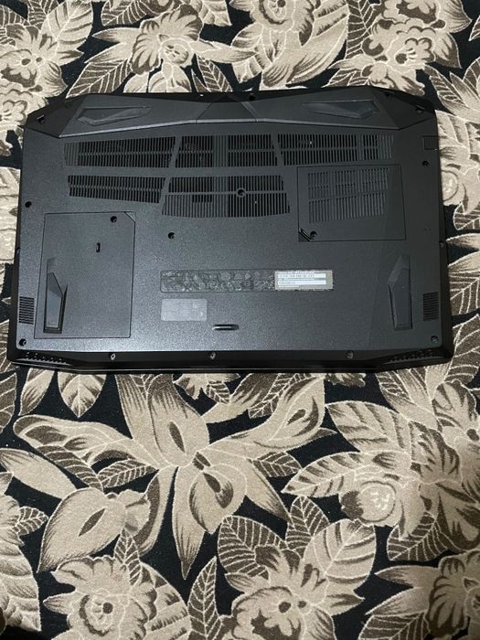 Игровой ноутбук Acer nitro