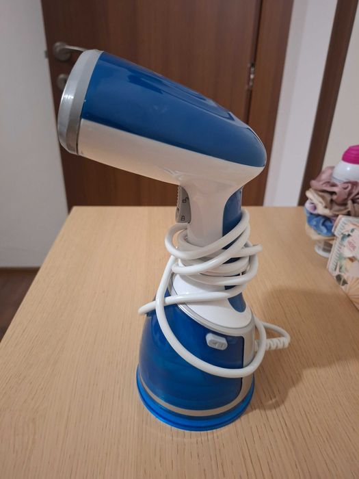 Уред за гладене с пара