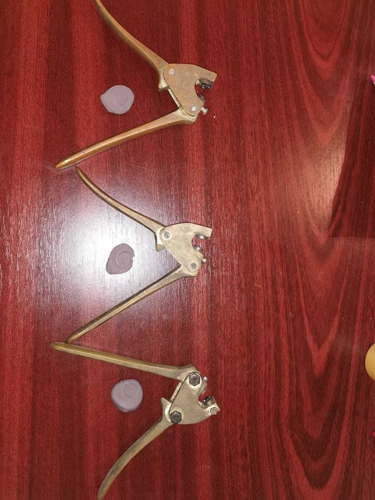 Пломбиращи клещи