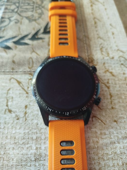 смарт часовник Huawei GT2