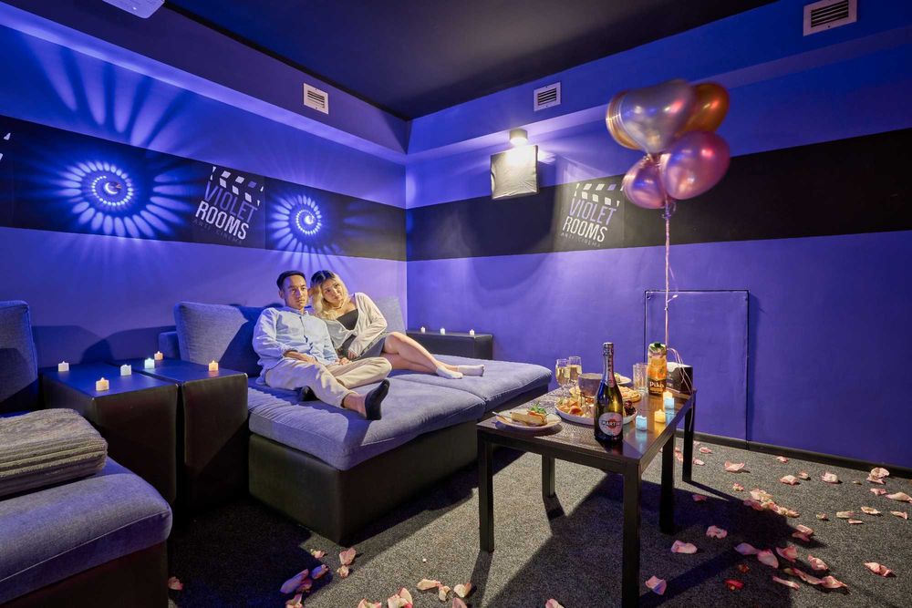 Миникинотеатр, кинорум, антикафе (без помещения)