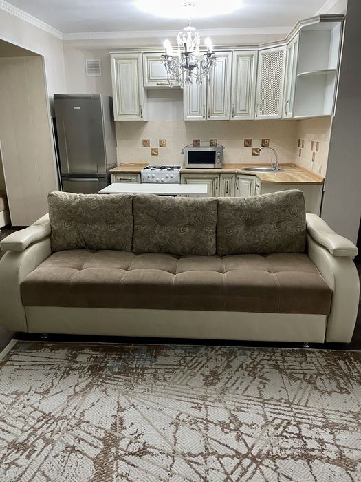 Срочно Диван раскладывается