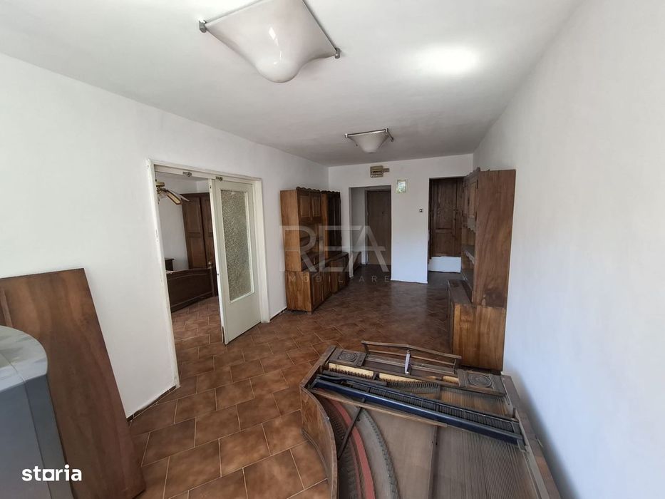 3 camere, et 4/10, anvelopat, 84 mp-Gorjului