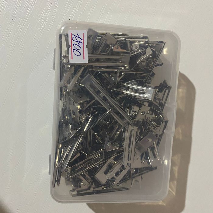 Вещи для мастера причёски