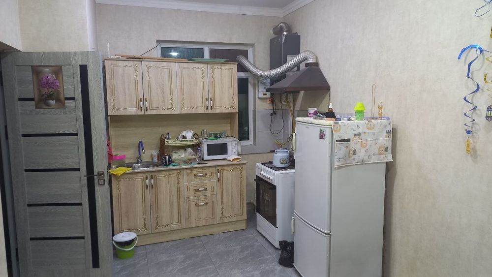 Продам 2-х комнатную. Квартира на земле. Старые Сергели. Акфа рамы.