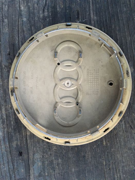 Capac Capacel Janta Audi A2 A3 8L 8L0601165D