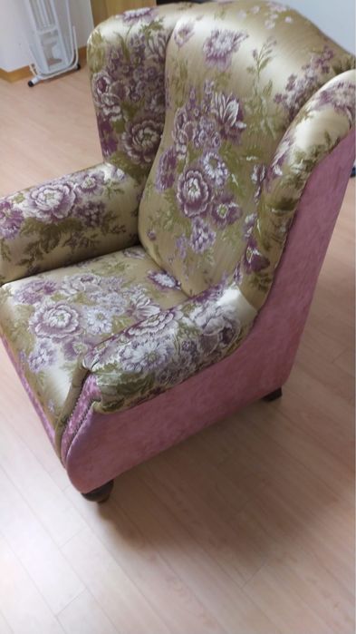 Продам кресло для гостиной
