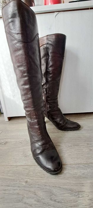 Български ботуши номер 38