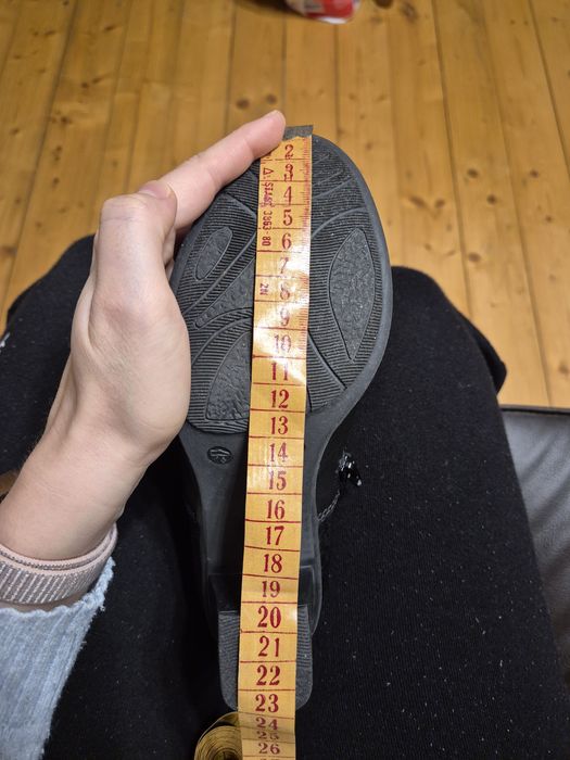 Vând botine negre -cizme-ghetute-Rieker noi mărime 36