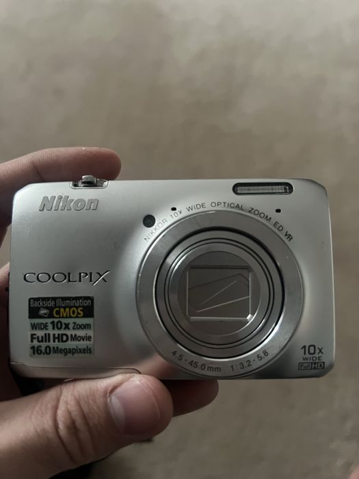 nikon coolpix s6300