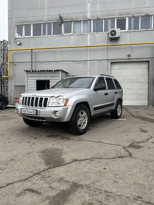 Jeep Grand Cherokee 2005 год
