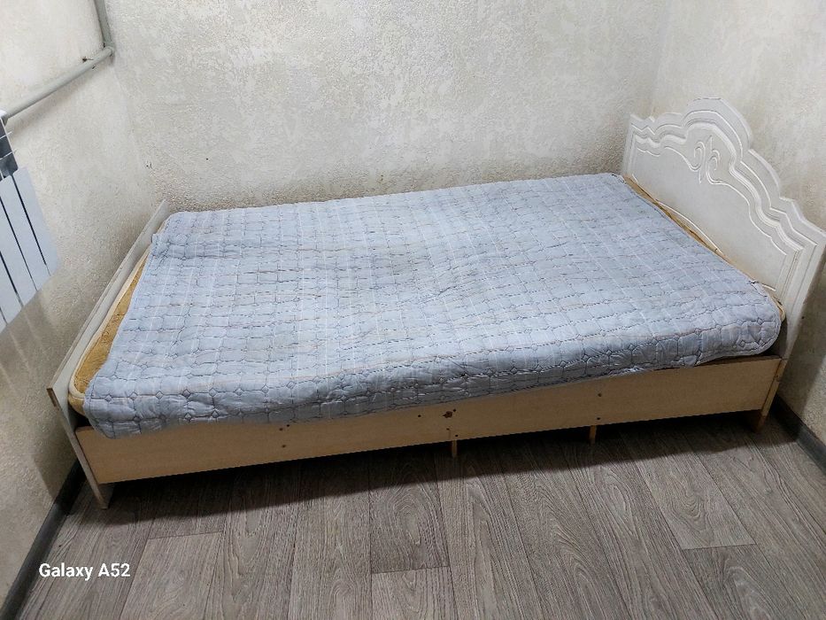 Продам кровати разные!