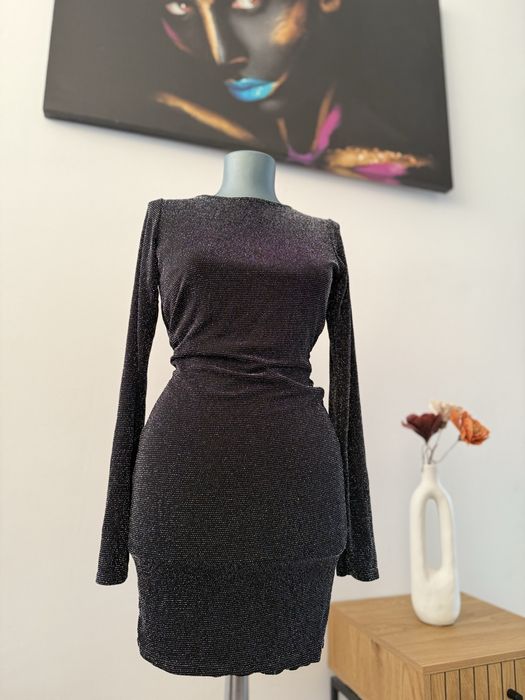 Rochie cu sclipici si spatele gol Signature